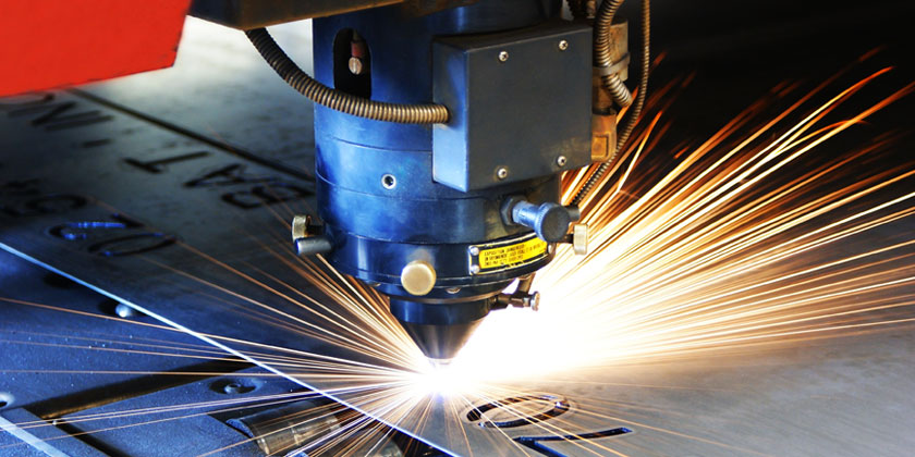 Un expert en industrie laser